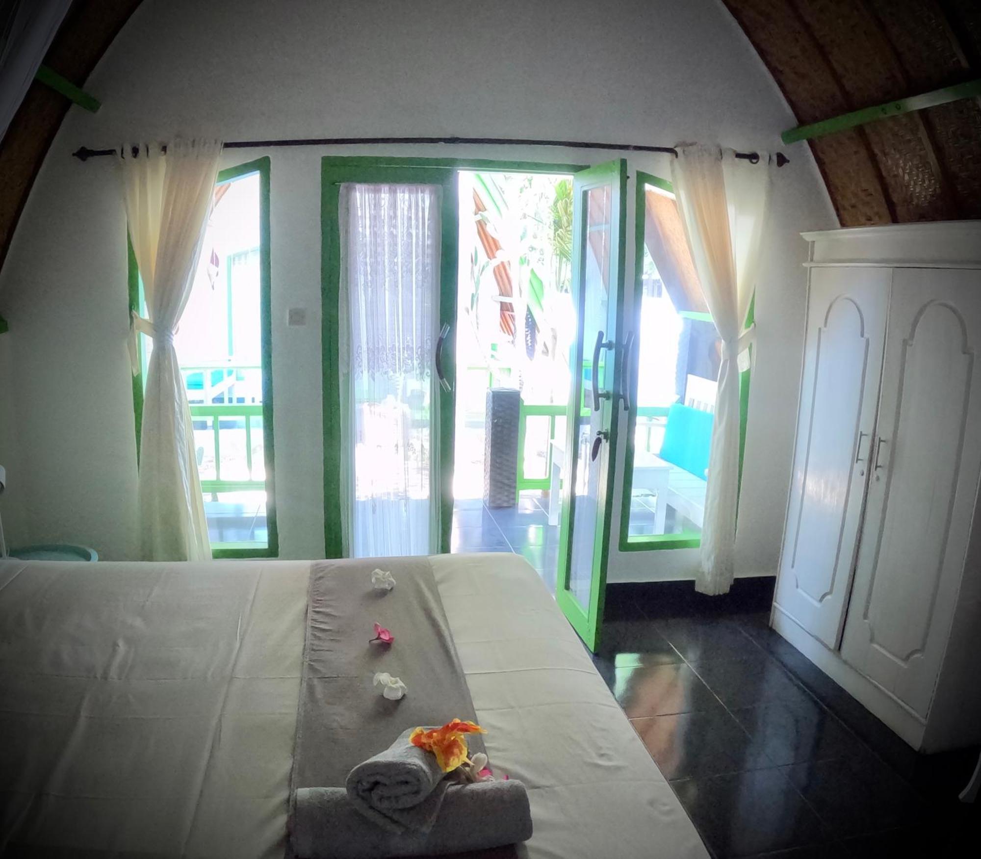 Kaktus Bungalow 1 Gili Air Exteriör bild