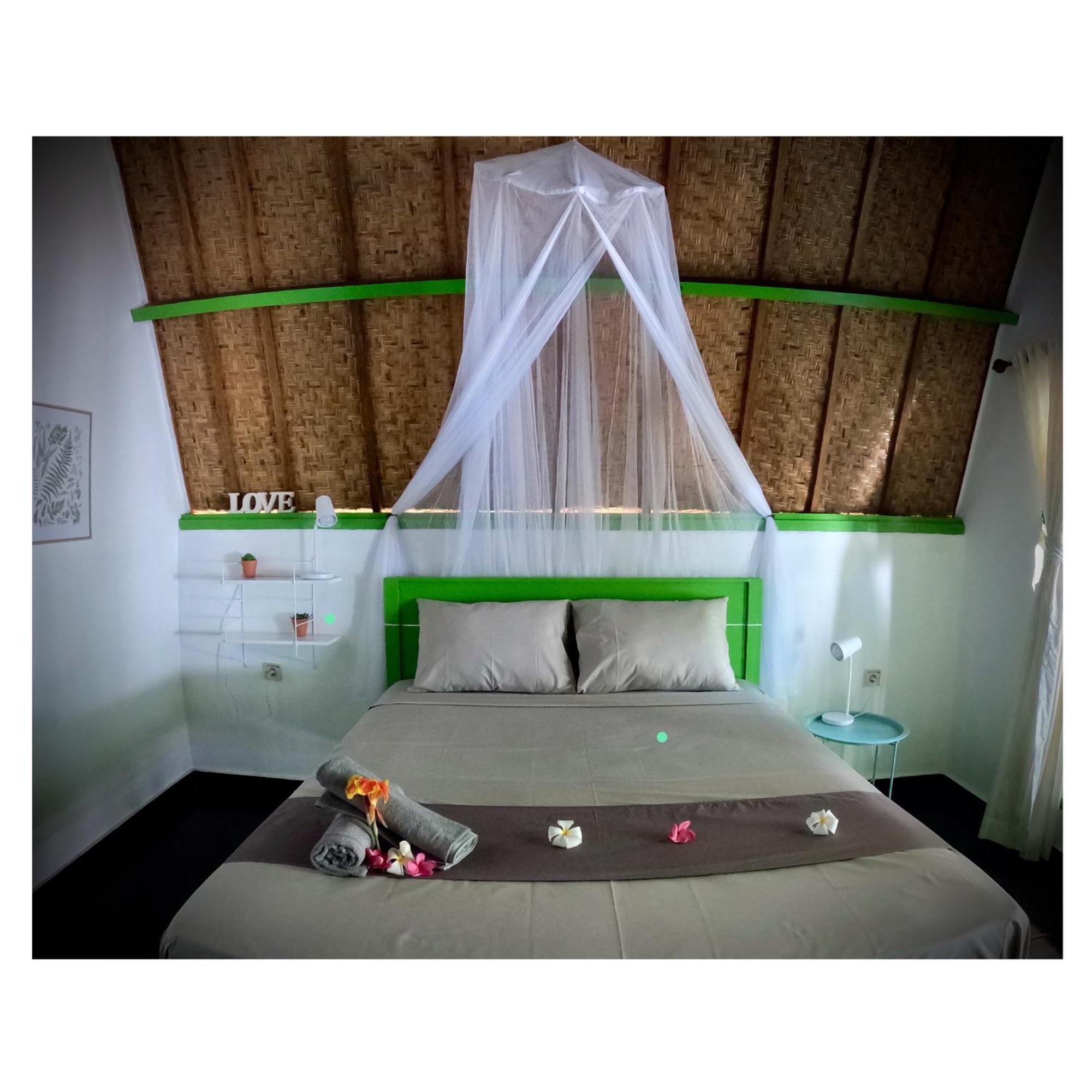Kaktus Bungalow 1 Gili Air Exteriör bild